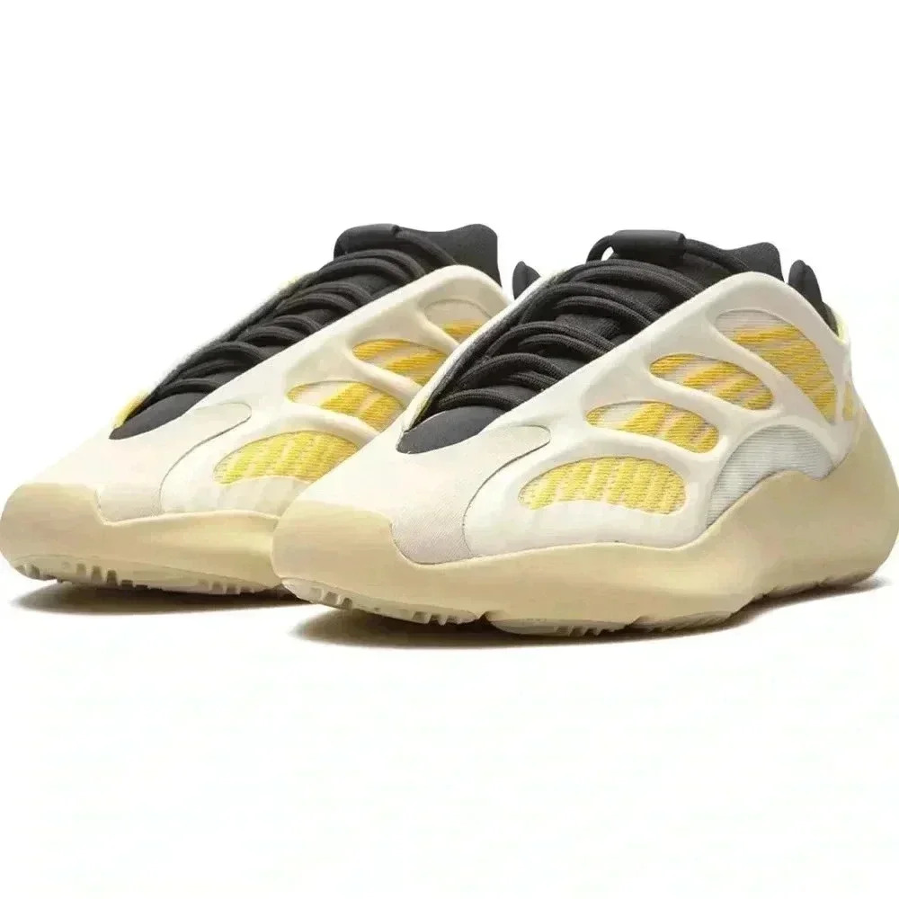 Adidas Yeezy 700 V3 "Safflower"APE 779001 
#126401668 Men's 10 US KANYE WEST